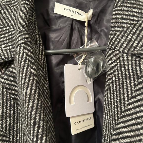 Essential Versatile Long Trench Coat - Picture 6 of 6